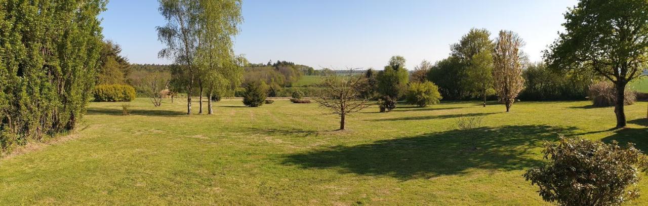 Charming Traditional 2-Bed Cottage Near Plémet Zewnętrze zdjęcie